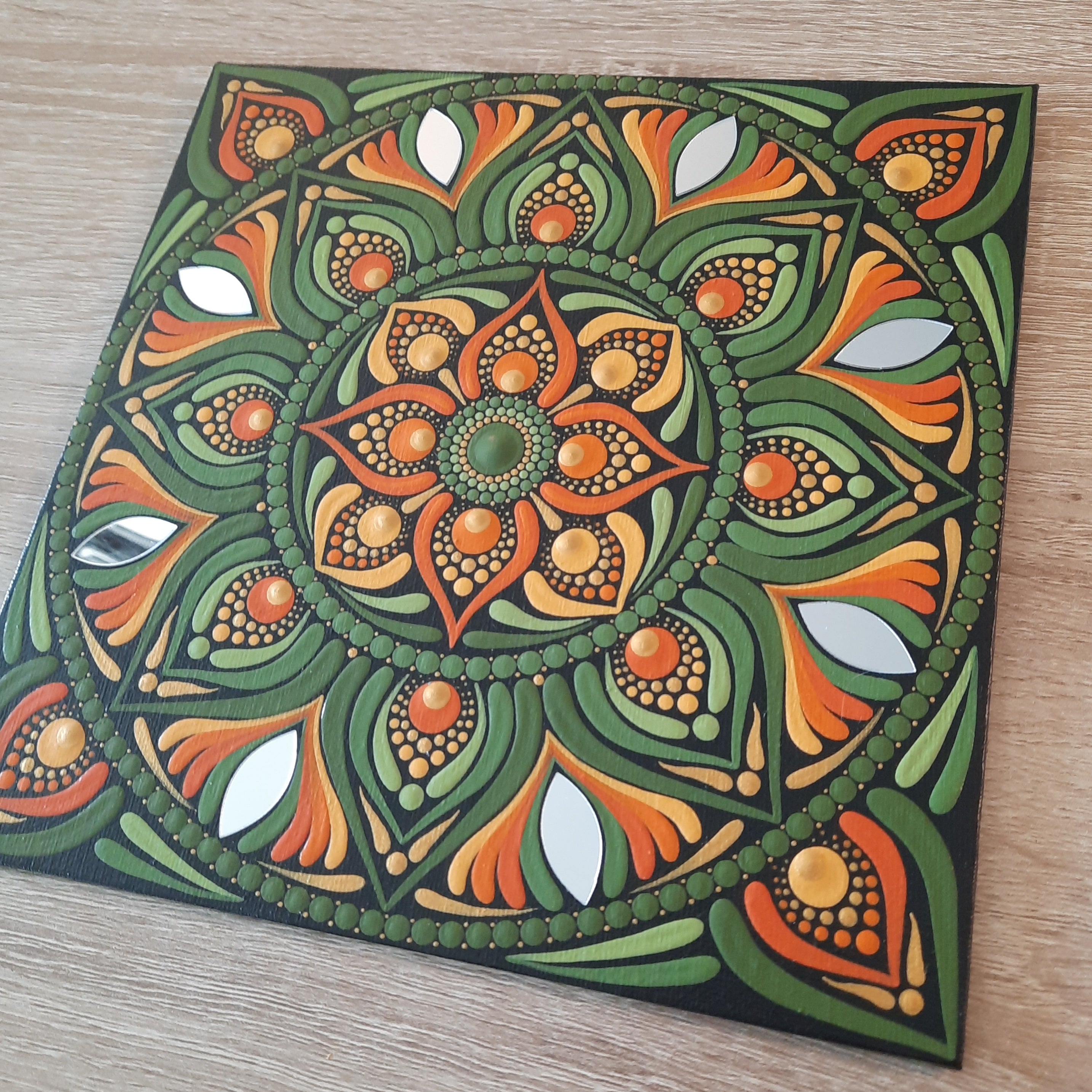 8" Retro Mandala